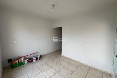 Casa &agrave; venda - 70m&sup2; - Jardim Rio Branco
