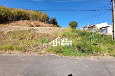 Terreno &agrave; venda - 300m&sup2; - Jardim Pirapitinga