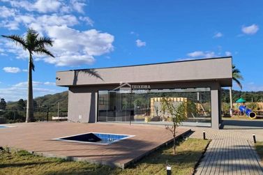 Terreno &agrave; venda - 1000m&sup2; - Quinta das Flores