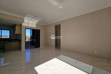 Apartamento &agrave; venda - 90m&sup2; - Jardim Mantiqueira II