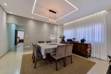 Casa &agrave; venda - 178m&sup2; - Centro