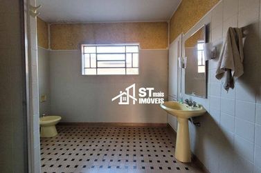Casa &agrave; venda - 499m&sup2; - Centro