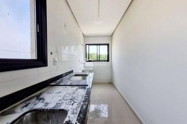 Apartamento &agrave; venda - 76m&sup2; - Jardim Portal da Mantiqueira