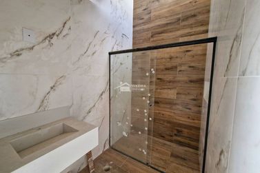 Casa &agrave; venda - 230m&sup2; - Veredas da Serra