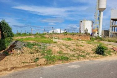 Terreno &agrave; venda - 215m&sup2; - David de Paula