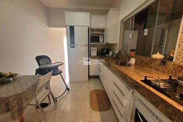 Casa &agrave; venda - 150m&sup2; - Jardim Mirante