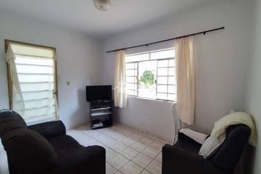 Casa &agrave; venda - 140m&sup2; - Vila Buzato