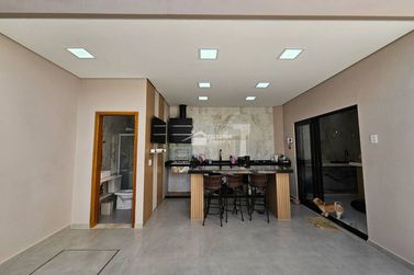 Casa &agrave; venda - 160m&sup2; - Jardim Lima