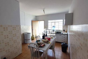 Casa &agrave; venda - 140m&sup2; - Vila Buzato