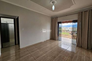 Casa &agrave; venda - 197m&sup2; - Jardim Mirante