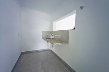 Sal&atilde;o Comercial para alugar - 235m&sup2; - Jardim Mirante