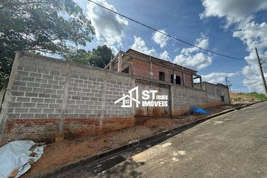 Casa &agrave; venda - 242m&sup2; - Jardim Brasil