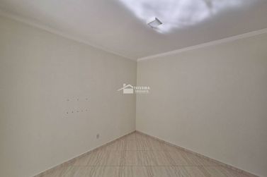 Casa &agrave; venda - 240m&sup2; - Jardim Alto da Serra
