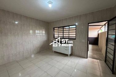 Casa &agrave; venda - 75m&sup2; - Jardim Alto Serra