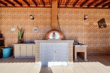 Casa &agrave; venda - 207m&sup2; - 