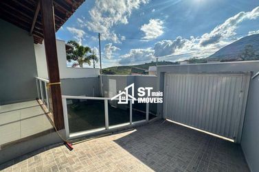 Casa &agrave; venda - 100m&sup2; - Santo Antonio de Lisboa