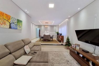 Casa &agrave; venda - 178m&sup2; - Centro