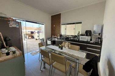 Casa &agrave; venda - 110m&sup2; - Jardim Mirante