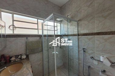 Casa &agrave; venda - 128m&sup2; - Centro