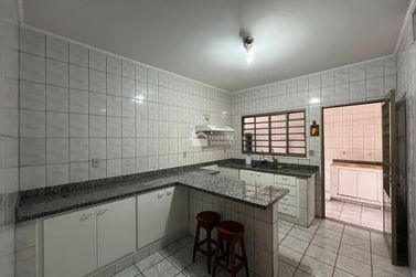 Casa para alugar - 130m&sup2; - Jardim Am&eacute;rica