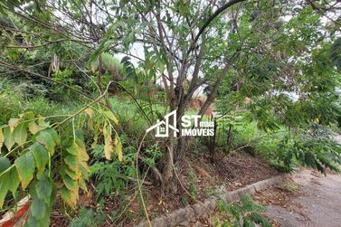 Terreno &agrave; venda - 300m&sup2; - Canto dos P&aacute;ssaros