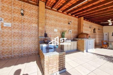 Casa para alugar - 207m&sup2; - Jardim Nova Andradas