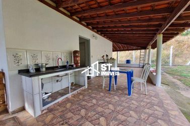 S&iacute;tio &agrave; venda - 2000m&sup2; - Zona Rural