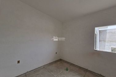 Casa &agrave; venda - 75m&sup2; - Jardim Heloisa