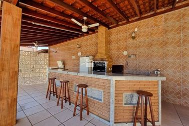 Casa &agrave; venda - 207m&sup2; - 