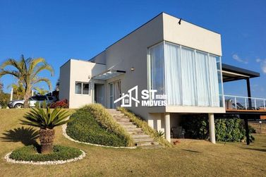 Casa &agrave; venda - 300m&sup2; - Andradas