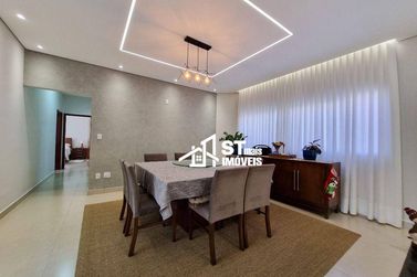 Casa &agrave; venda - 178m&sup2; - Centro