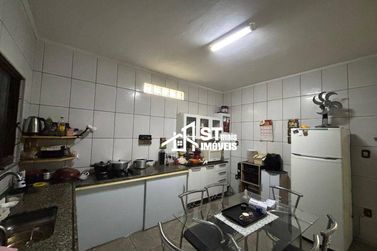 Casa &agrave; venda - 99m&sup2; - Jardim Bela Vista