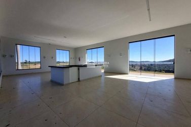 Terreno &agrave; venda - 1000m&sup2; - Quinta das Flores