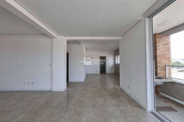 Apartamento &agrave; venda - 268m&sup2; - Centro