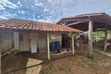Ch&aacute;cara &agrave; venda - 150m&sup2; - Jardim da S&oacute;vis