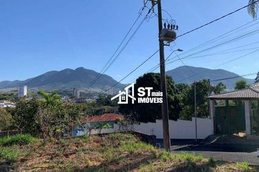 Terreno &agrave; venda - 416m&sup2; - Zona Urbana