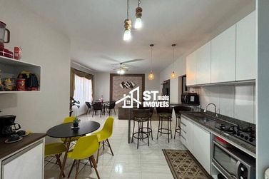 Sobrado &agrave; venda - 500m&sup2; - Jardim Mantiqueira 2