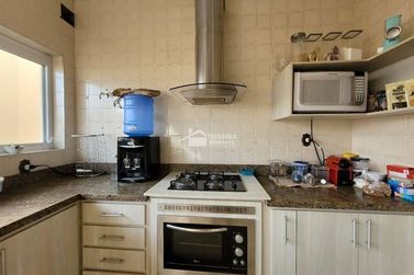 Casa &agrave; venda - 334m&sup2; - Centro