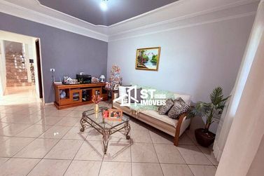 Casa &agrave; venda - 197m&sup2; - Jardim Ipe
