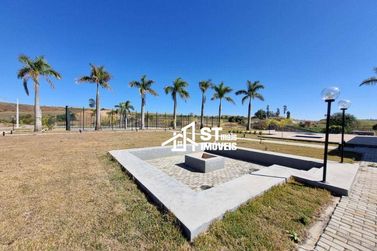 Terreno &agrave; venda - 1000m&sup2; - Quinta das Flores
