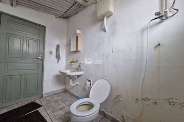 Sala Comercial &agrave; venda - 218m&sup2; - Centro