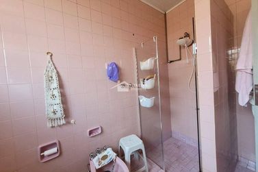 Casa &agrave; venda - 150m&sup2; - Centro