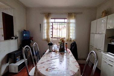 Casa &agrave; venda - 97m&sup2; - Jardim Vit&oacute;ria