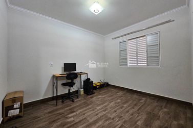 Casa &agrave; venda - 260m&sup2; - Clube Uva