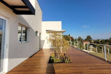 Casa &agrave; venda - 300m&sup2; - Condom&iacute;nio Mantiqueira