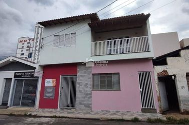 Casa &agrave; venda - 120m&sup2; - Centro