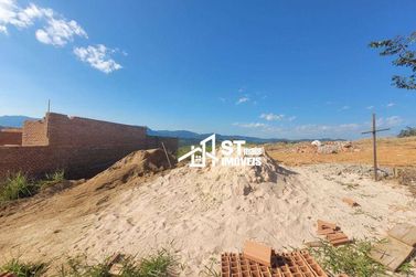Terreno &agrave; venda - 204m&sup2; - Veredas da Serra