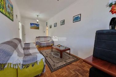 Casa &agrave; venda - 166m&sup2; - Centro