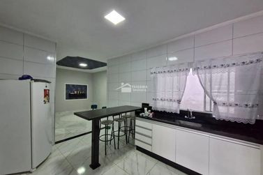Casa &agrave; venda - 100m&sup2; - Morada dos P&aacute;ssaros