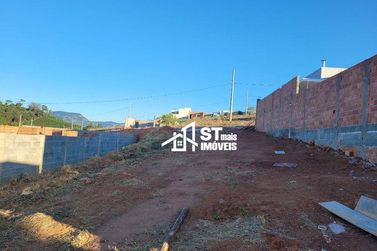 Terreno &agrave; venda - 200m&sup2; - Veredas da Serra